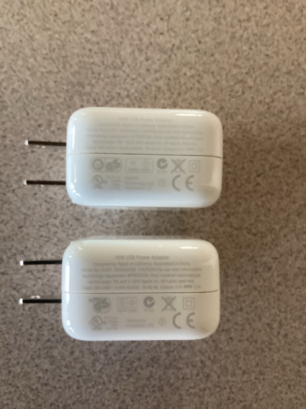Set of TWO Apple 10W USB Power Adapters / Charging Cubes for iPad and iPhone